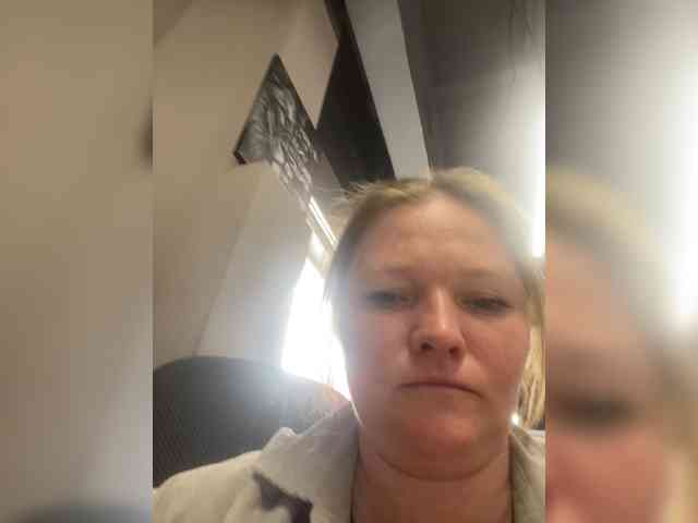 AliceLaKatana webcam