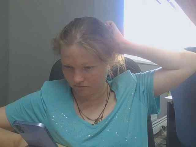 AliceLaKatana webcam
