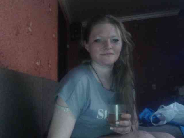 AliceLaKatana webcam