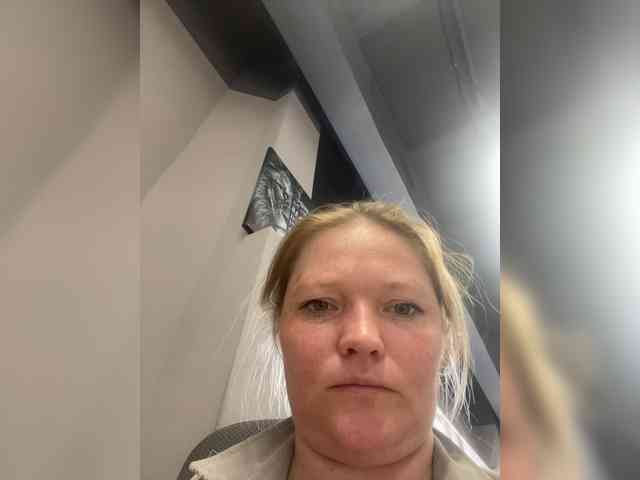 AliceLaKatana webcam