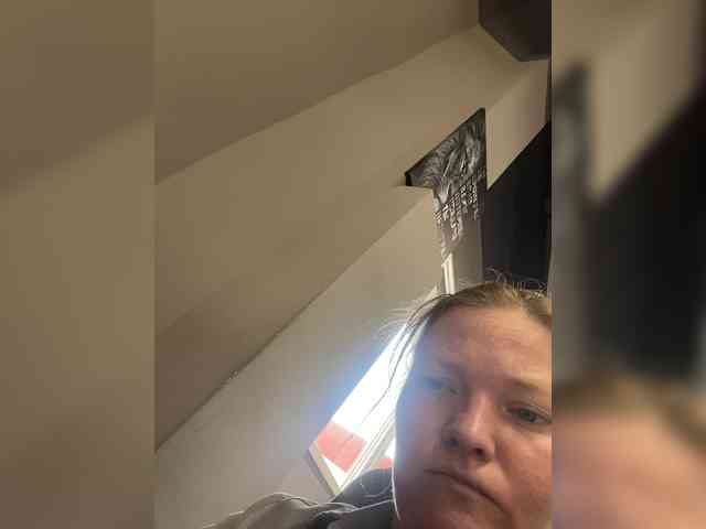 AliceLaKatana webcam