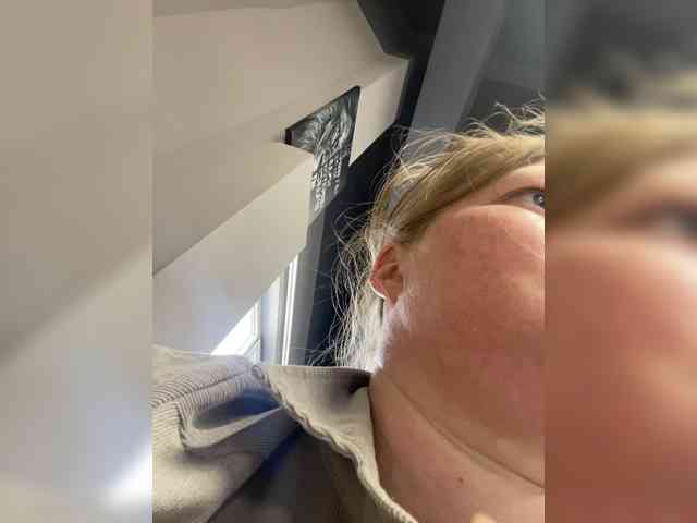 AliceLaKatana webcam