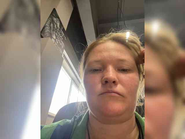 AliceLaKatana webcam