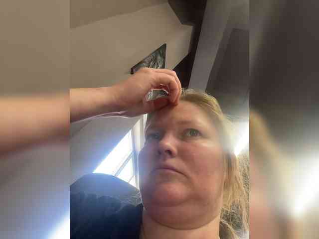 AliceLaKatana webcam