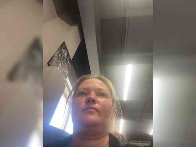 AliceLaKatana webcam
