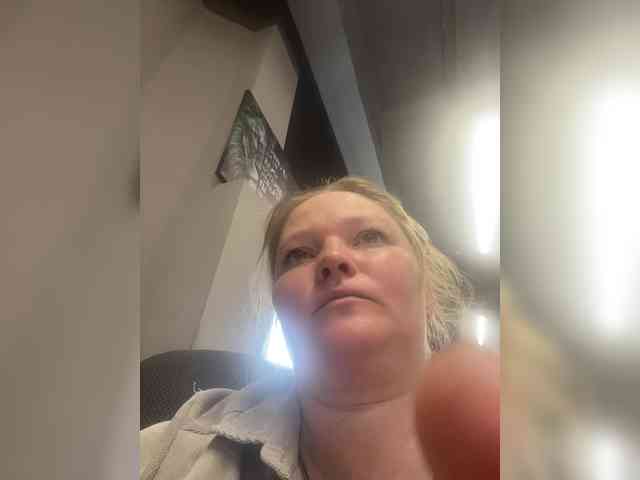 AliceLaKatana webcam