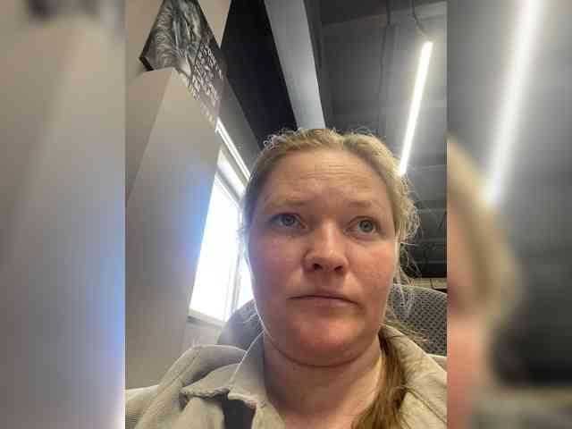 AliceLaKatana webcam