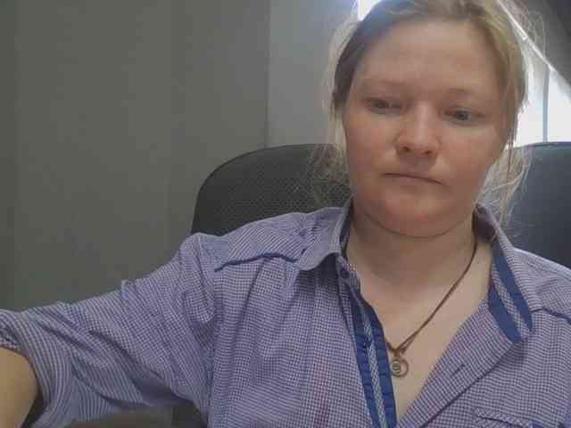AliceLaKatana webcam