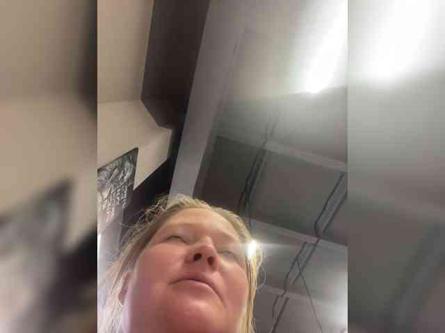 AliceLaKatana webcam