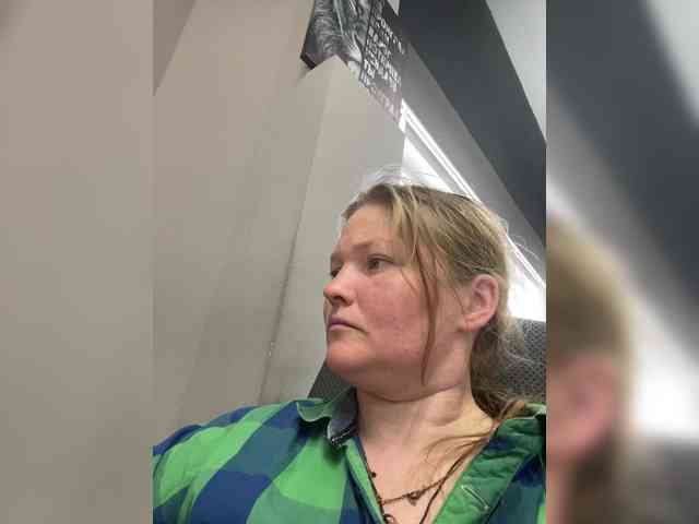 AliceLaKatana webcam