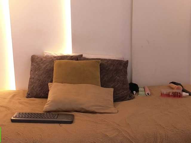 Xamarha live cam on BongaCams