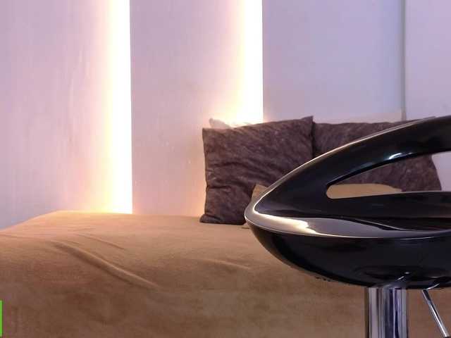 Xamarha live cam on BongaCams