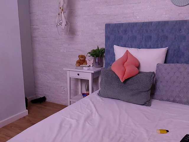 LeylaGracey's BongaCams show and profile