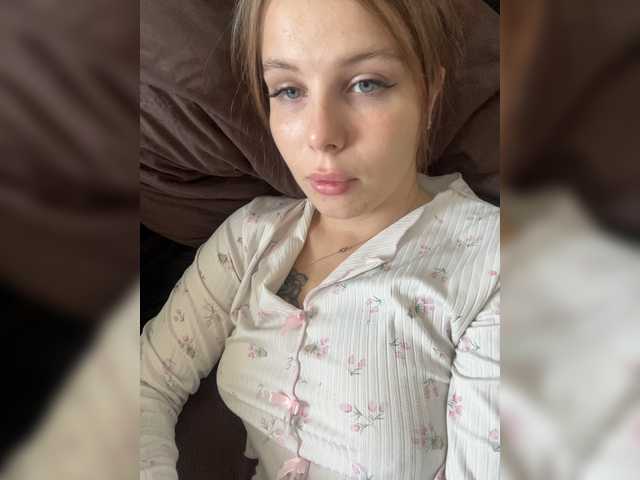 Eliza0 live cam