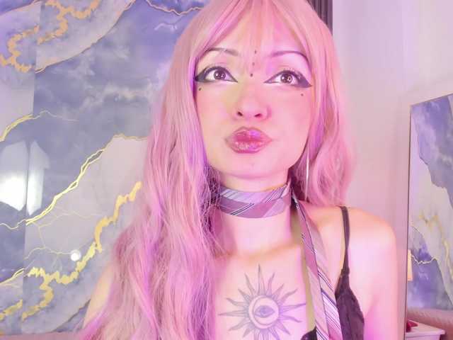 MaddieStark live cam on BongaCams