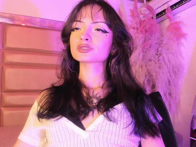 MaddieStark live cam on BongaCams