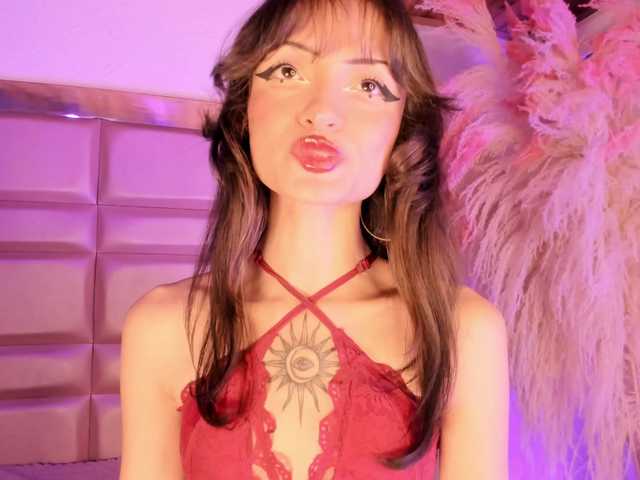 MaddieStark live cam on BongaCams