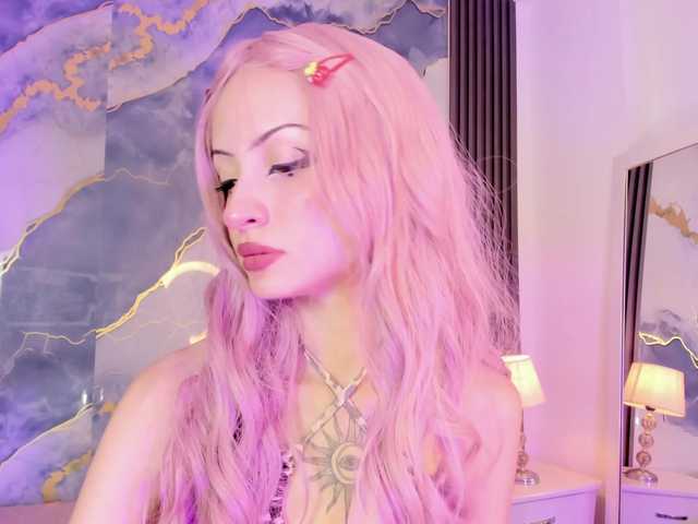 MaddieStark live cam on BongaCams