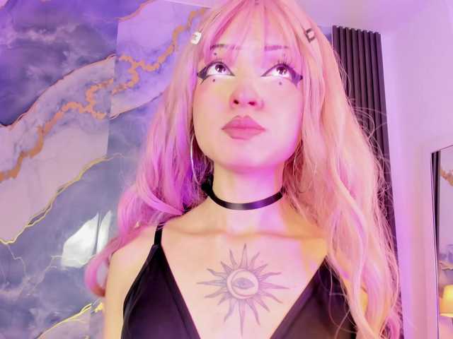 MaddieStark live cam on BongaCams