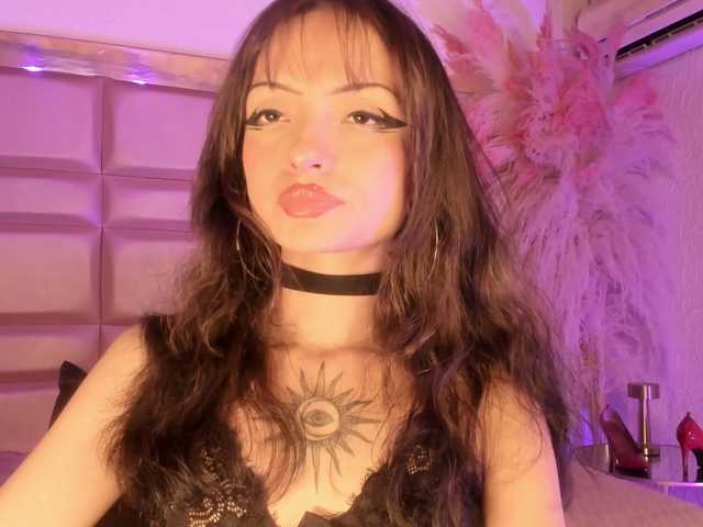 MaddieStark live cam on BongaCams
