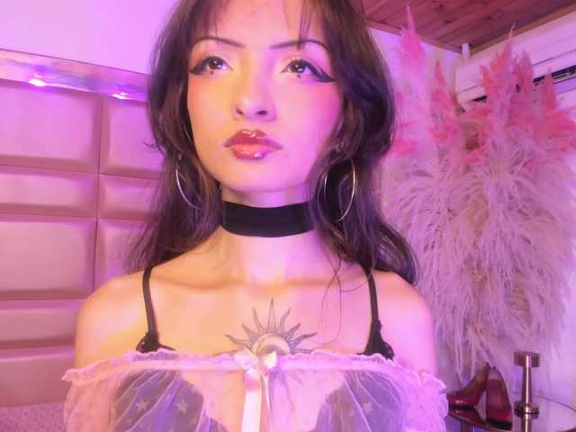 MaddieStark live cam on BongaCams