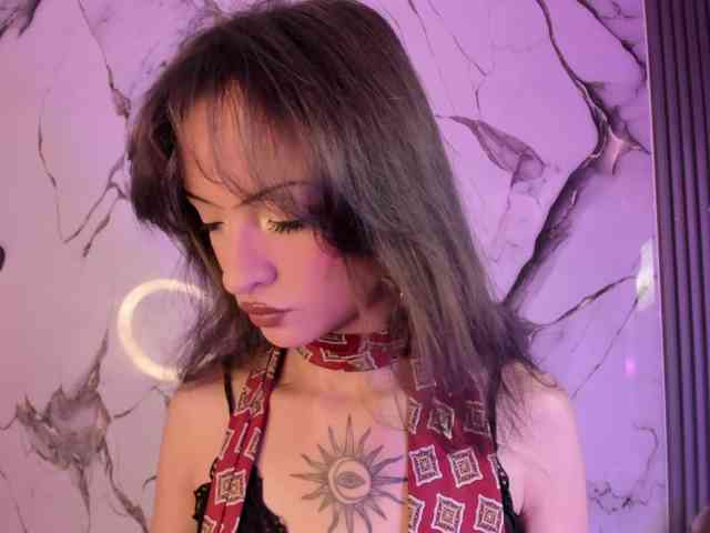MaddieStark Sex Cam Show