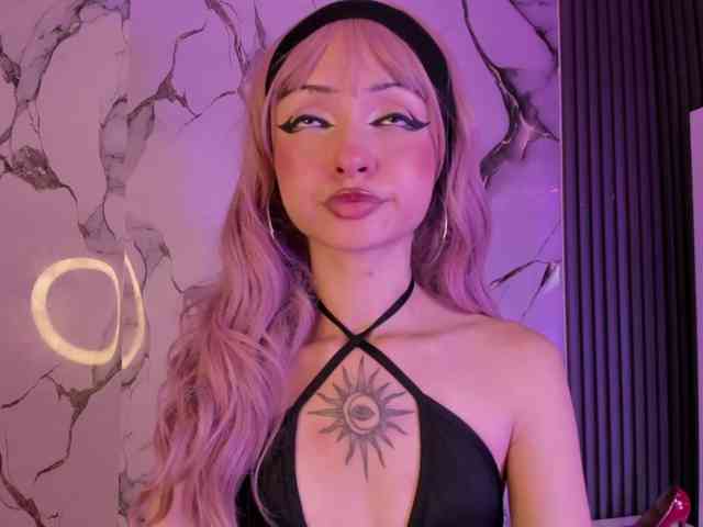 MaddieStark webcam
