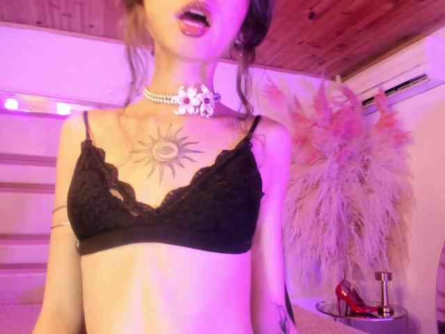 MaddieStark Live Webcam on BongaCams