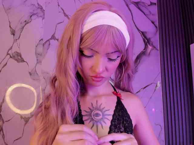 MaddieStark Sex Cam Show