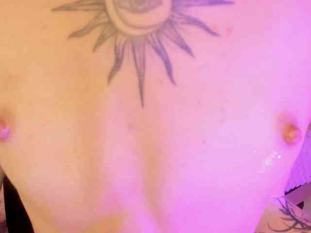 MaddieStark webcam