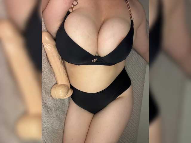 Beronikka live cam on BongaCams