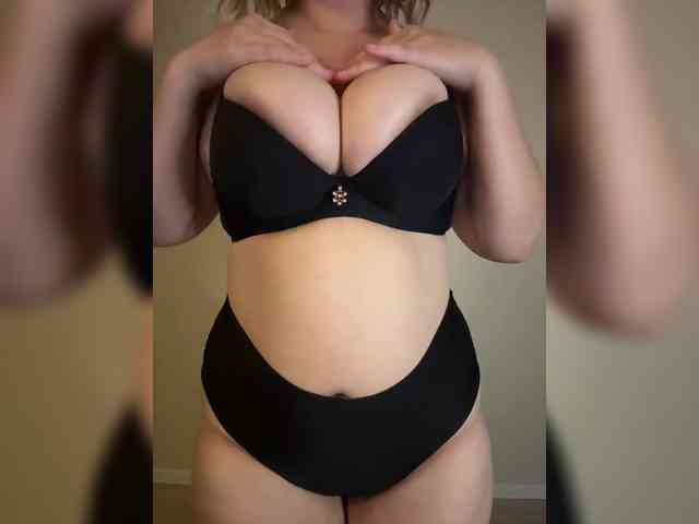 Beronikka Sex Cam Show