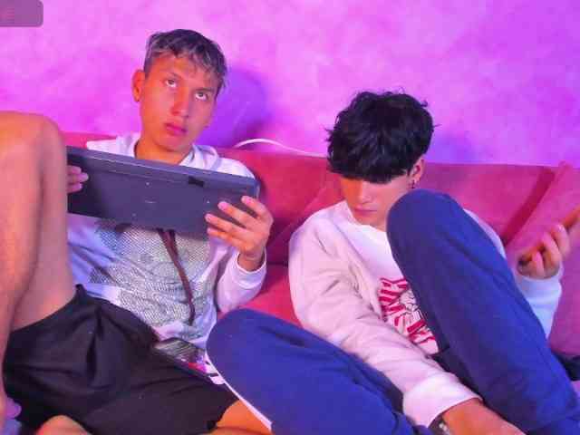 adonhix-firex Sex Cam Show