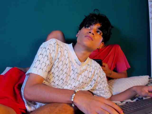 adonhix-firex Sex Cam Show