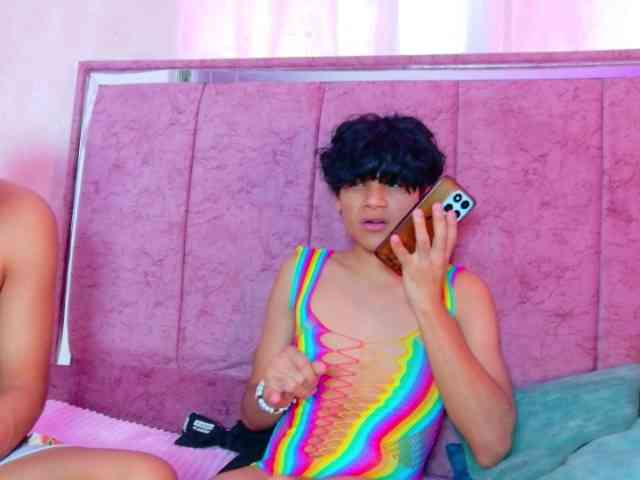 Adonhix-firex's cam show statistics and live stream