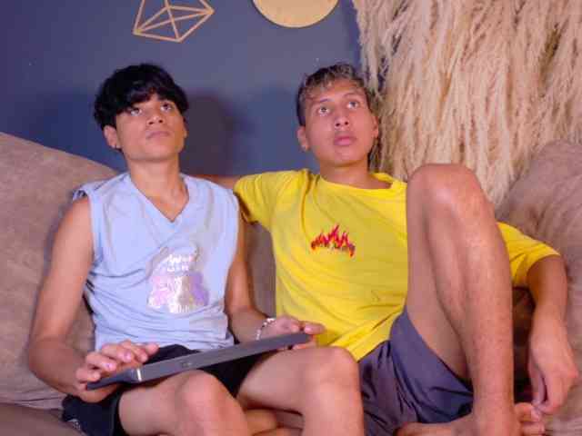 adonhix-firex Sex Cam Show