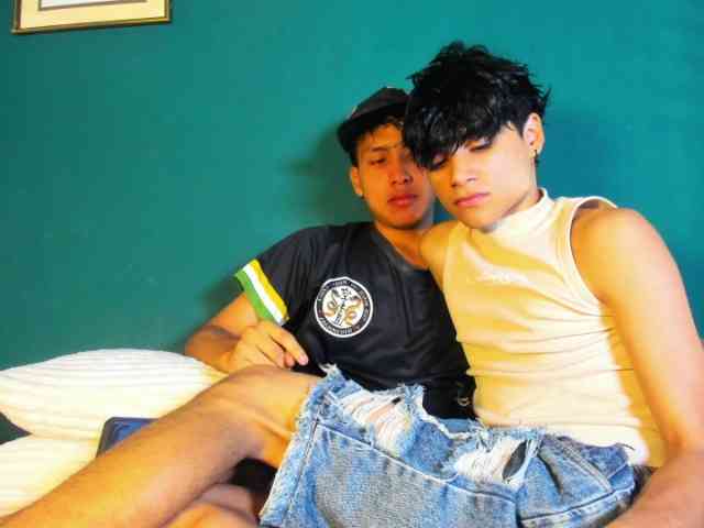 adonhix-firex Sex Cam Show
