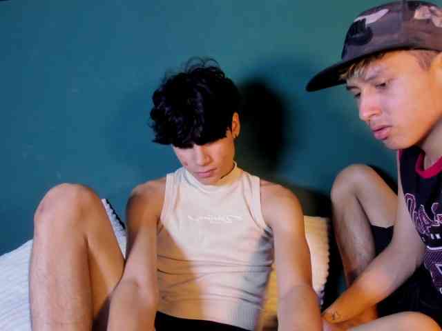 adonhix-firex Sex Cam Show