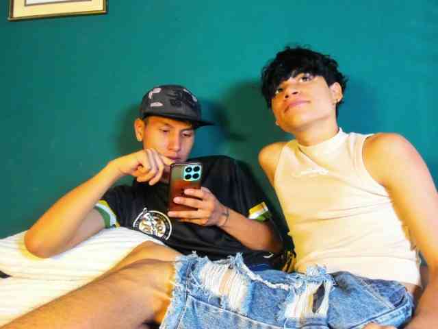 adonhix-firex Sex Cam Show