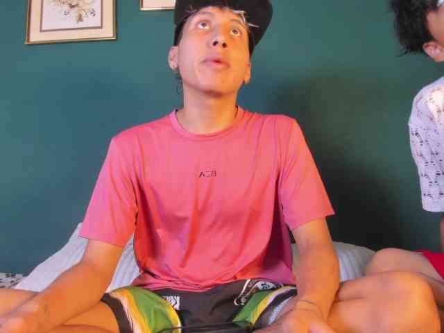 adonhix-firex Sex Cam Show