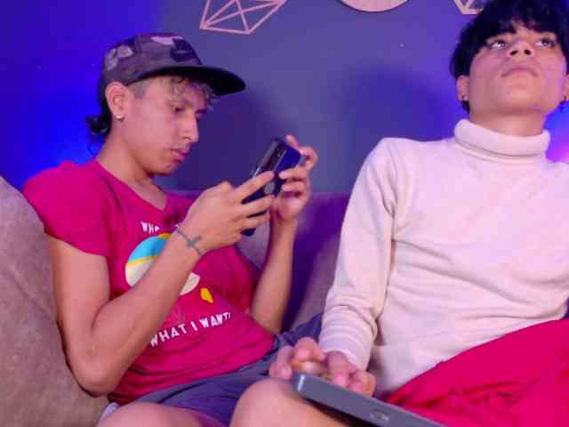 adonhix-firex Sex Cam Show