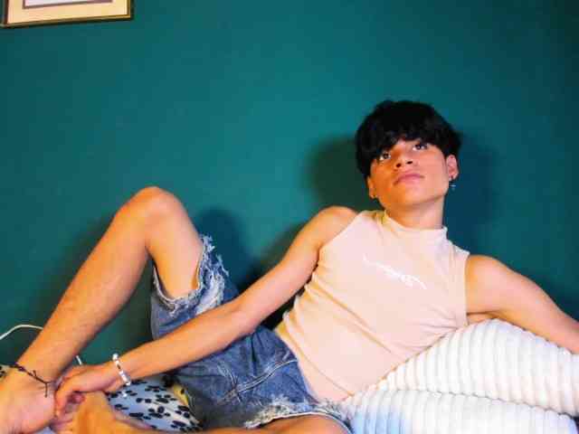 adonhix-firex Sex Cam Show