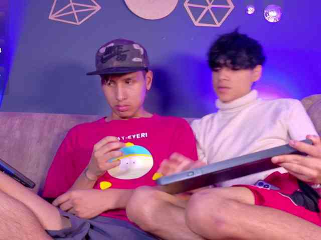 adonhix-firex Sex Cam Show