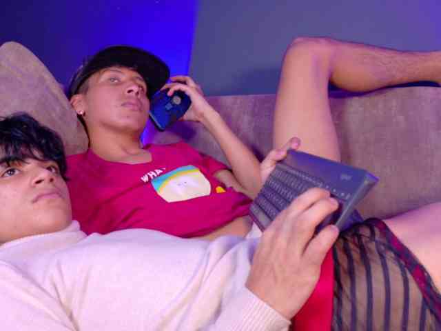 adonhix-firex Sex Cam Show