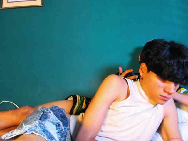 adonhix-firex Sex Cam Show