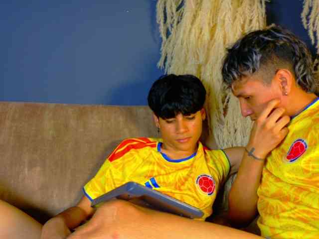 adonhix-firex Sex Cam Show