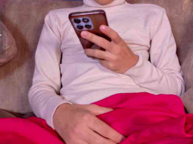 adonhix-firex Sex Cam Show