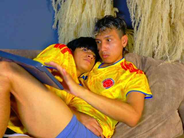 adonhix-firex Sex Cam Show