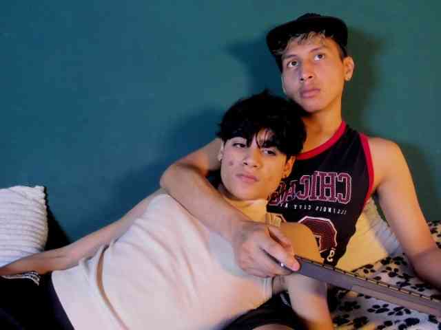 adonhix-firex Sex Cam Show