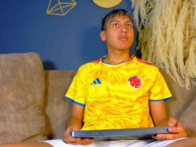 adonhix-firex Sex Cam Show